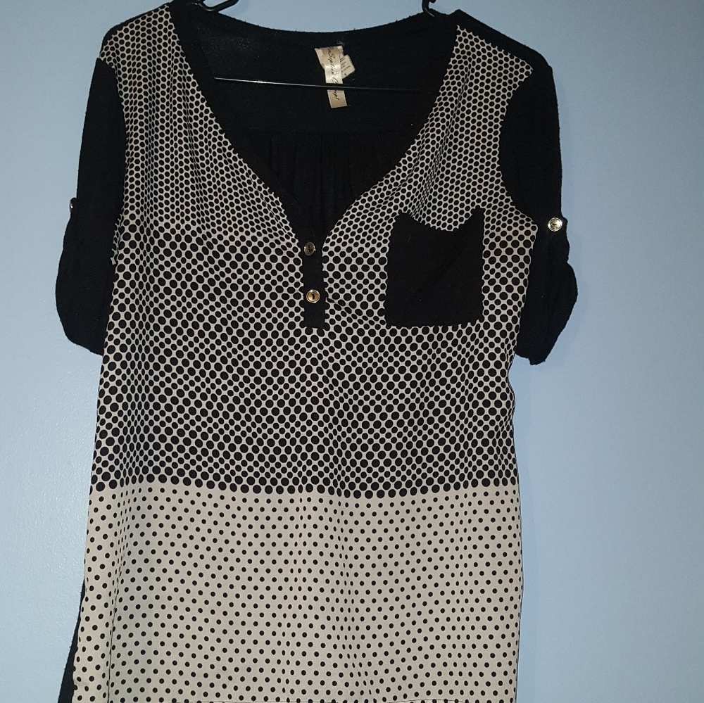 Flowy dotted dress shirt.